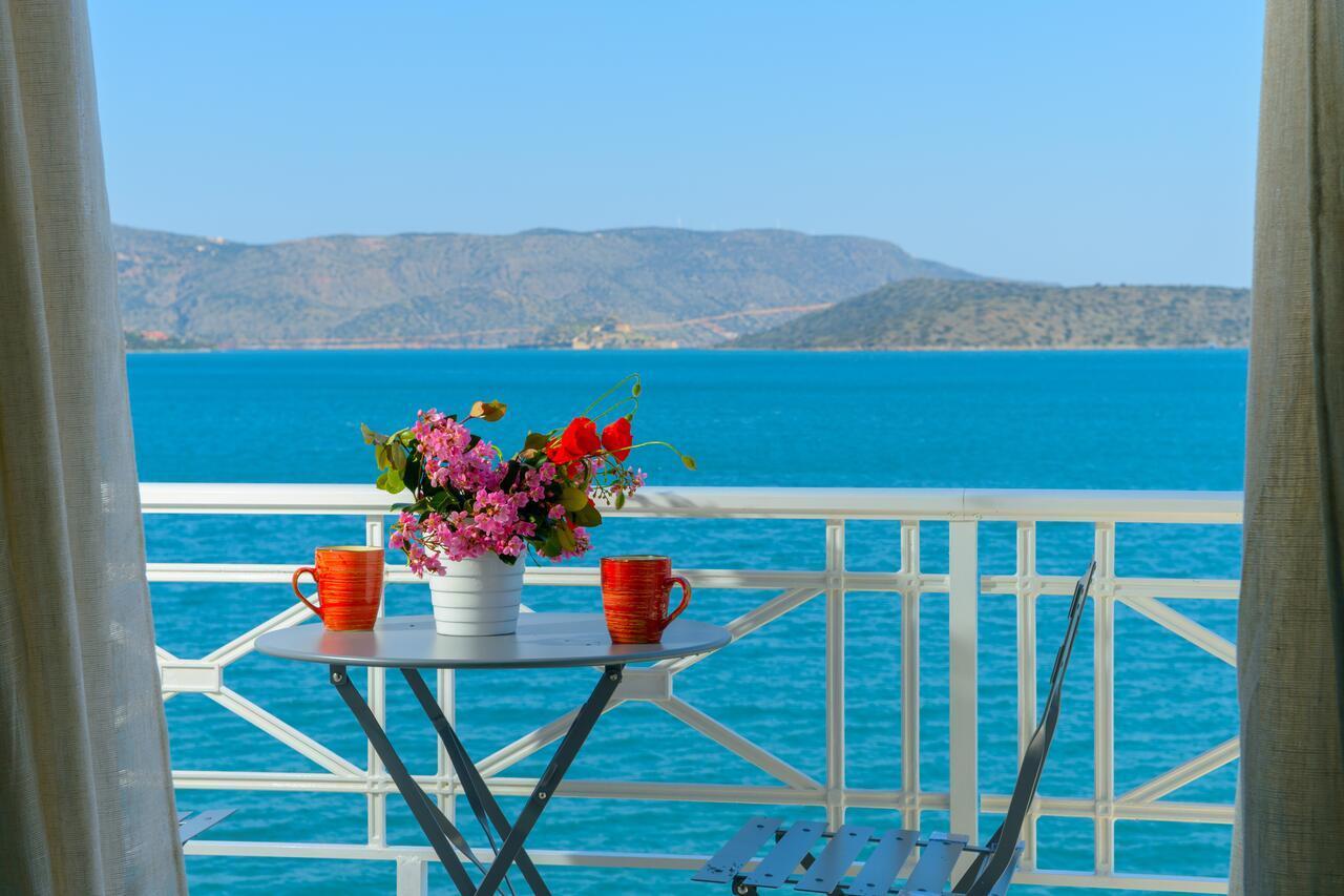 Margarita'S Seafront Luxury Apartment Elounda Buitenkant foto