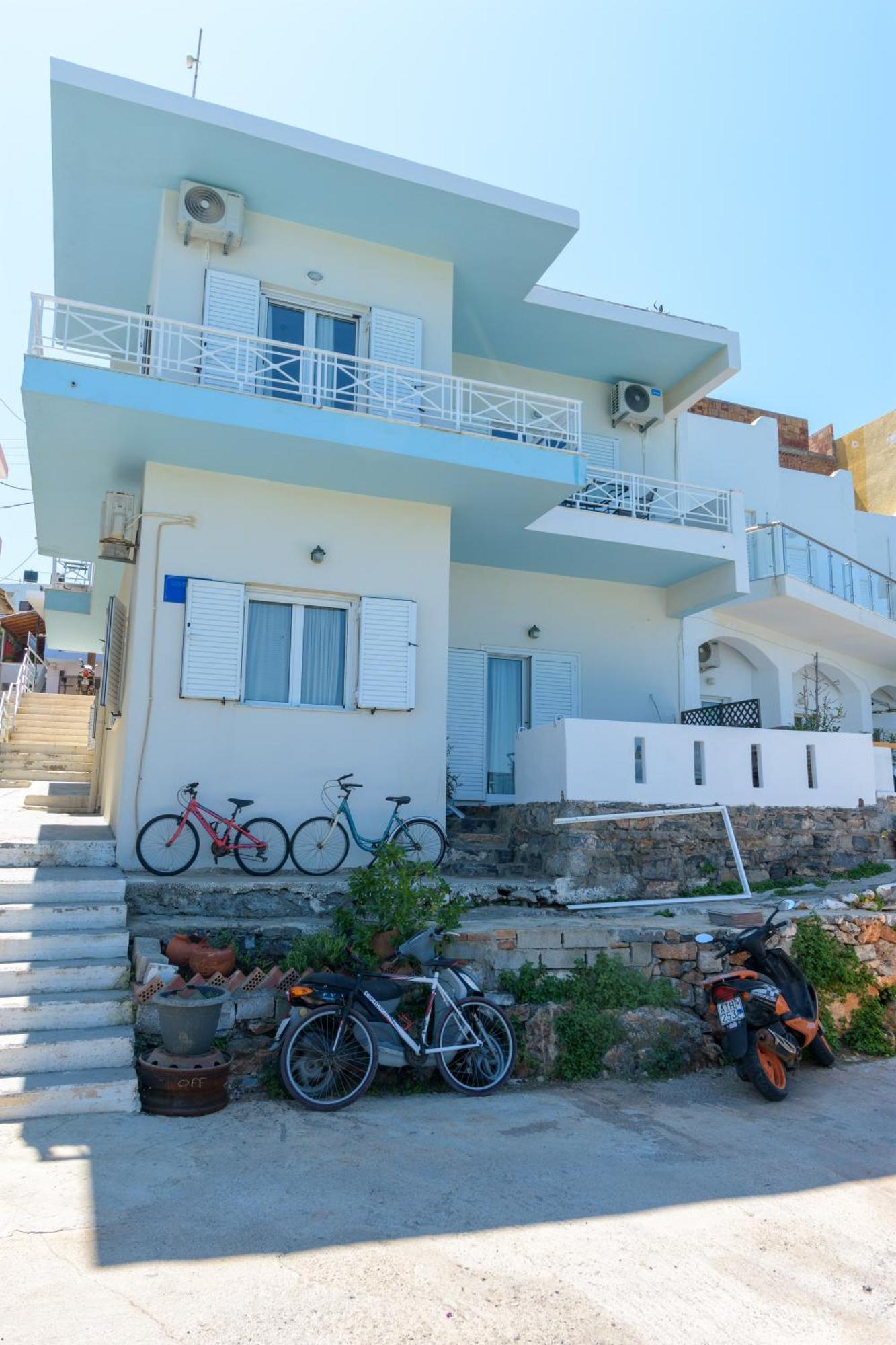 Margarita'S Seafront Luxury Apartment Elounda Buitenkant foto