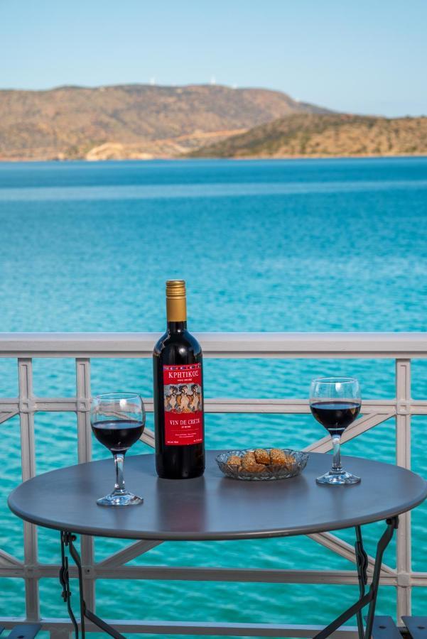 Margarita'S Seafront Luxury Apartment Elounda Buitenkant foto
