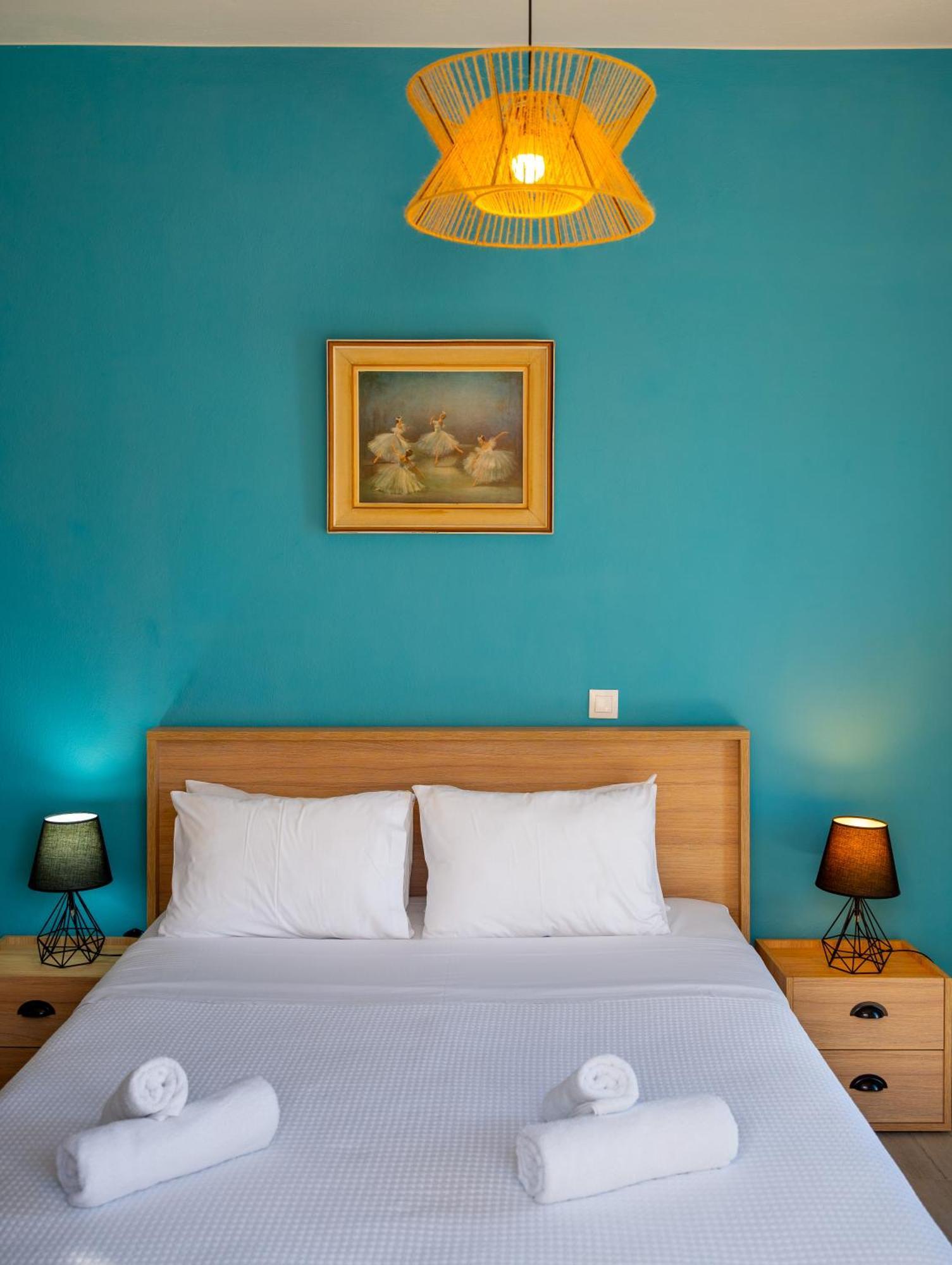 Margarita'S Seafront Luxury Apartment Elounda Buitenkant foto
